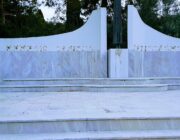 Βεβήλωσαν το μνημείο της Εθνικής Αντίστασης στο Ξενία….