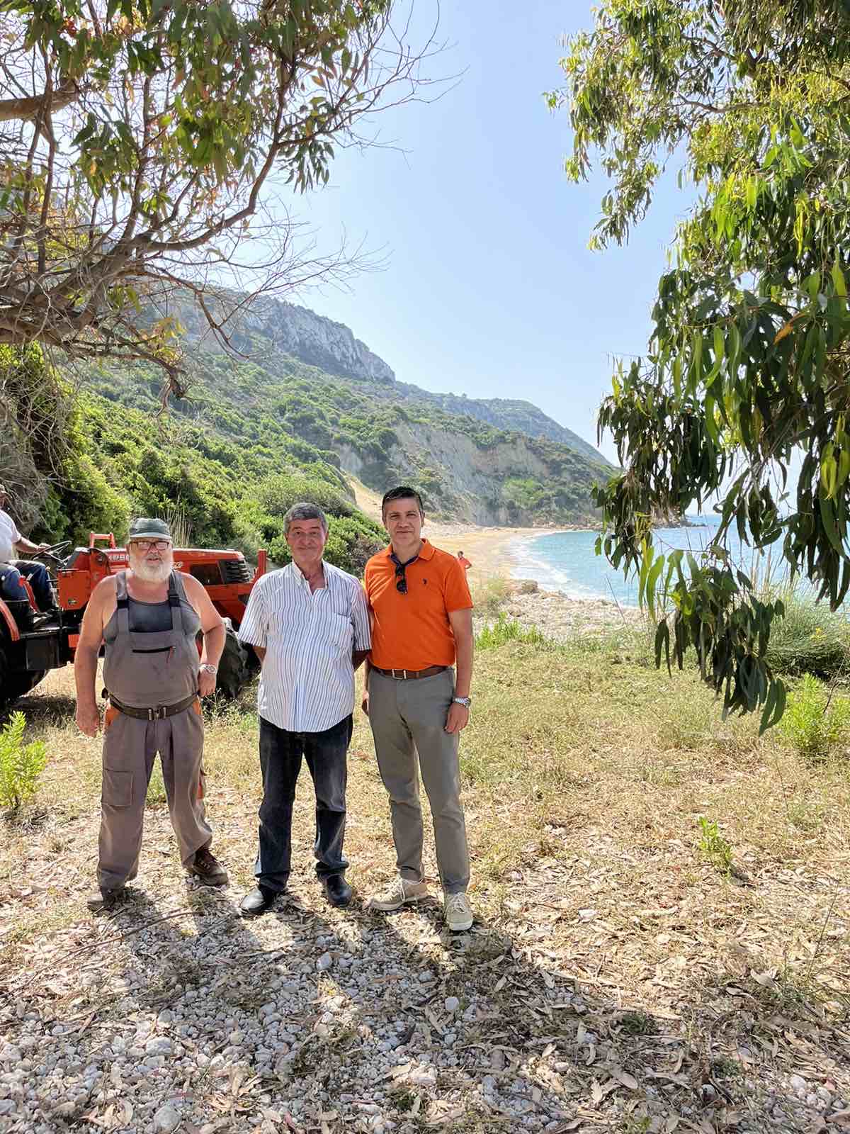 Άνοιξε επιτέλους η παραλία στο Κορώνι -Οι πρώτες εικονες