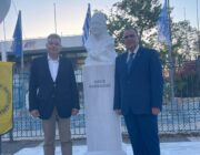 Αποκαλυπτήρια προτομής του Νίκου Καββαδία στον Πειραιά