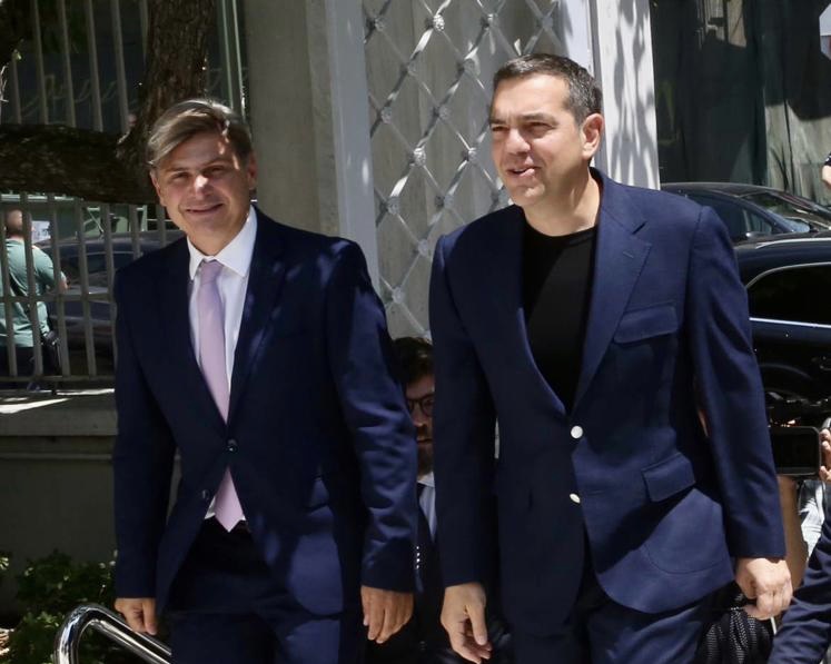 Κλιμακώνονται οι πολιτικές ζυμώσεις: Μαραβέγιας ως «αντί-Φαραντούρης»; 