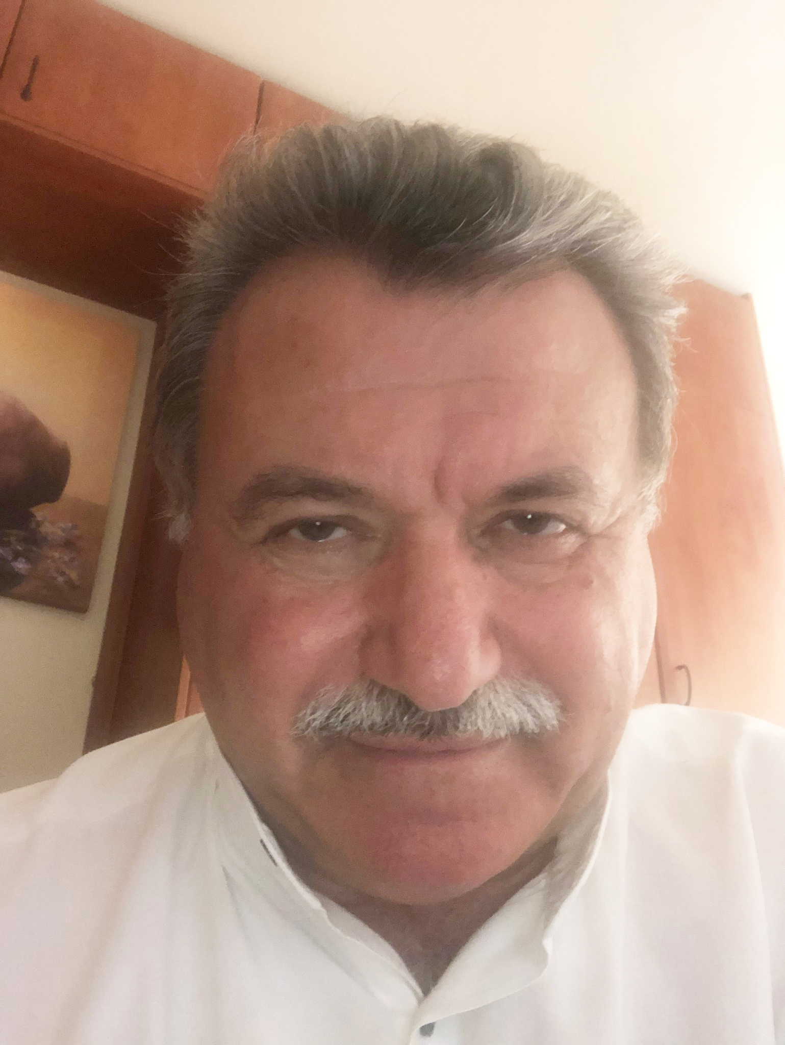 Κόλλησε Covid O Θόδωρος