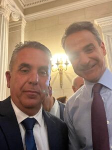 Ο δήμαρχος Ιθάκης Διονύσης Στανίτσας στο Μαξίμου