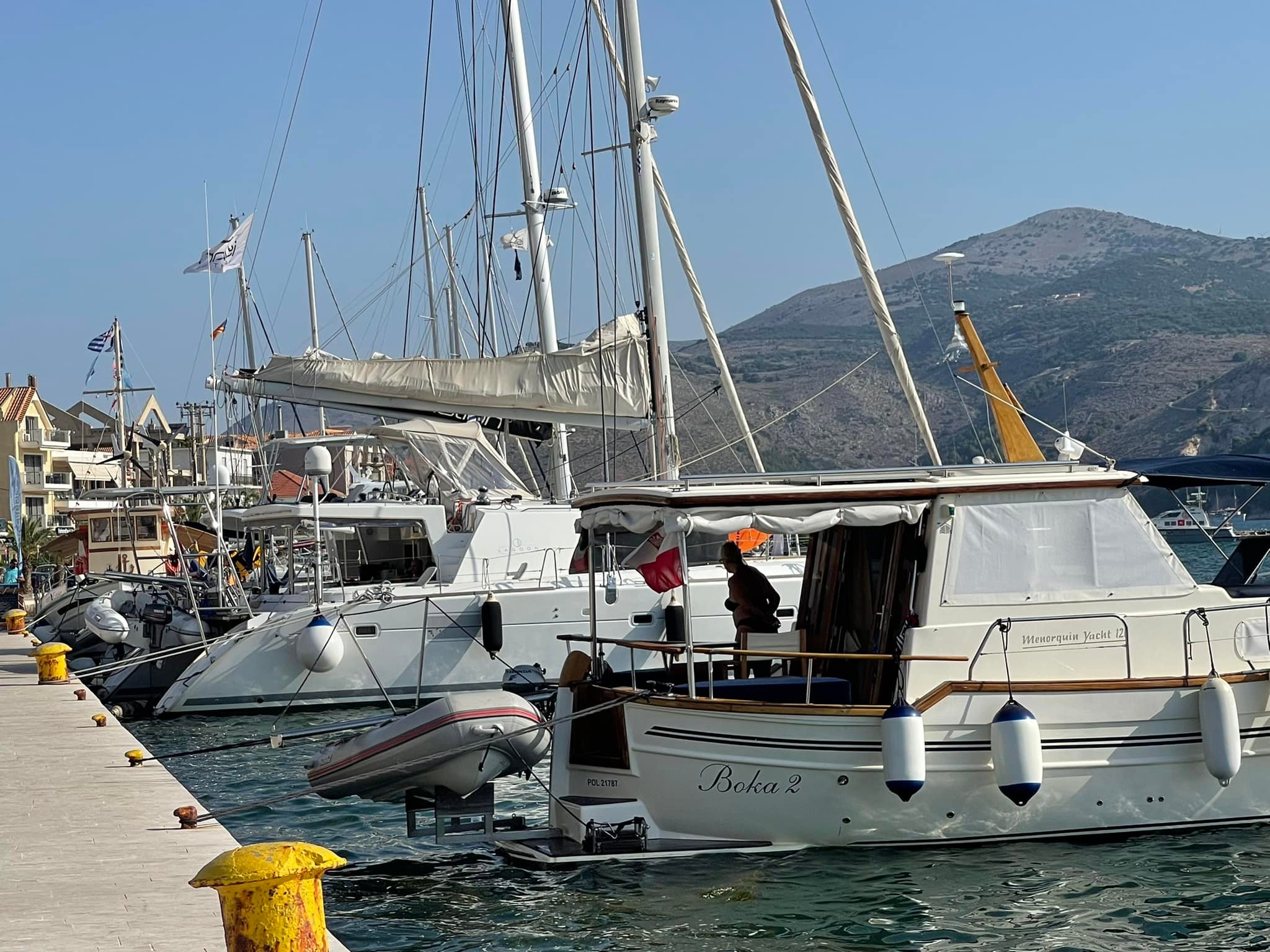 Πρωινή βόλτα στην παραλιακή Αργοστολίου για φρέσκο ψαράκι! [εικόνες]