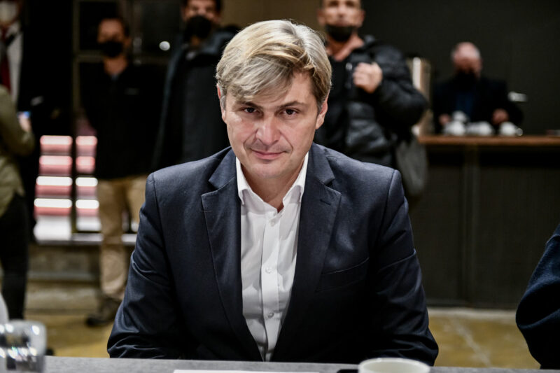 Πρώτο Πρόγραμμα: «Ο Φαραντούρης κρατάει τη γυάλα με τις προβλέψεις