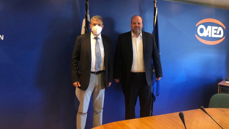 Στα κεντρικά του ΟΑΕΔ ο Παναγής Καππάτος για ζητήματα της Κεφαλονιάς
