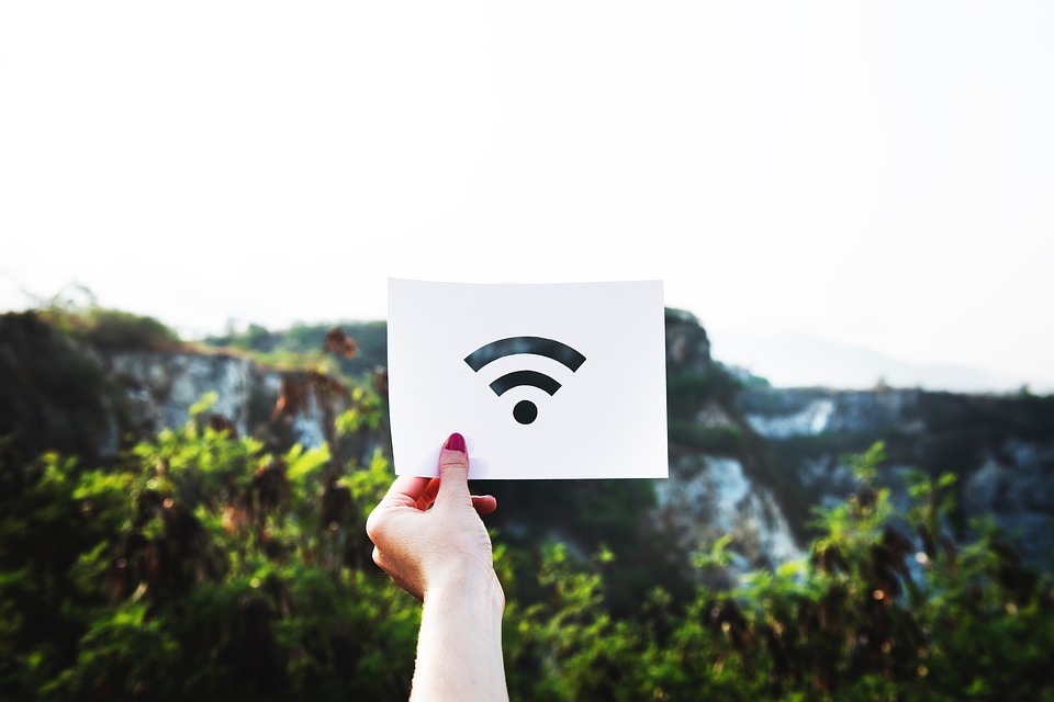 Δήμος Αργοστολίου: Δωρεάν WiFi σε κεντρικούς δρόμους της πόλης