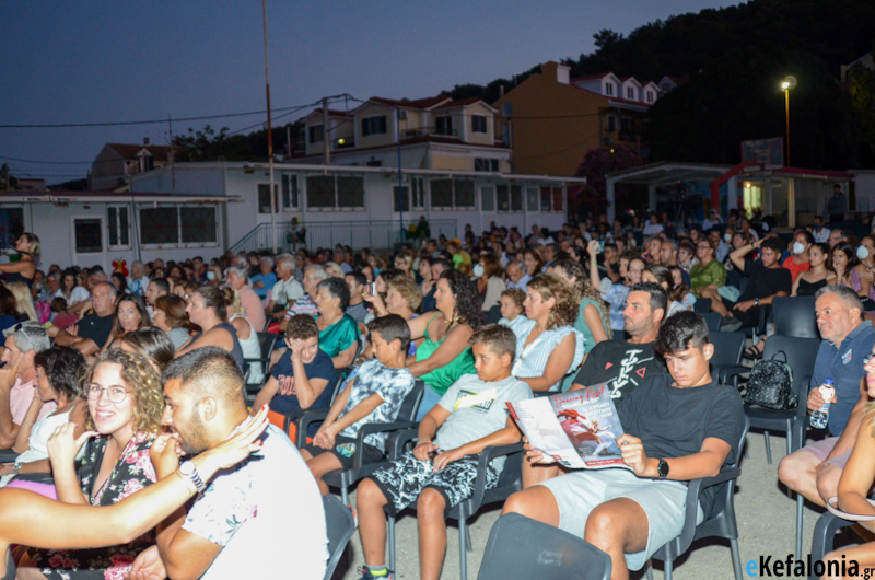 Μαγική βραδιά στο Ξενιά: Εξαιρετική παράσταση της σχολής χορού Art & Style της Όλγας Γαλιατσάτου [εικόνες]