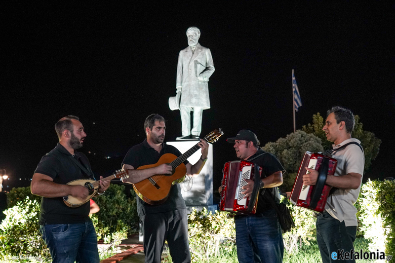 «Παλιό και νέο Ληξούρι»: Σήμερα κανταδόρικη περαντζάδα και προβολή ανέκδοτων φωτογραφιών