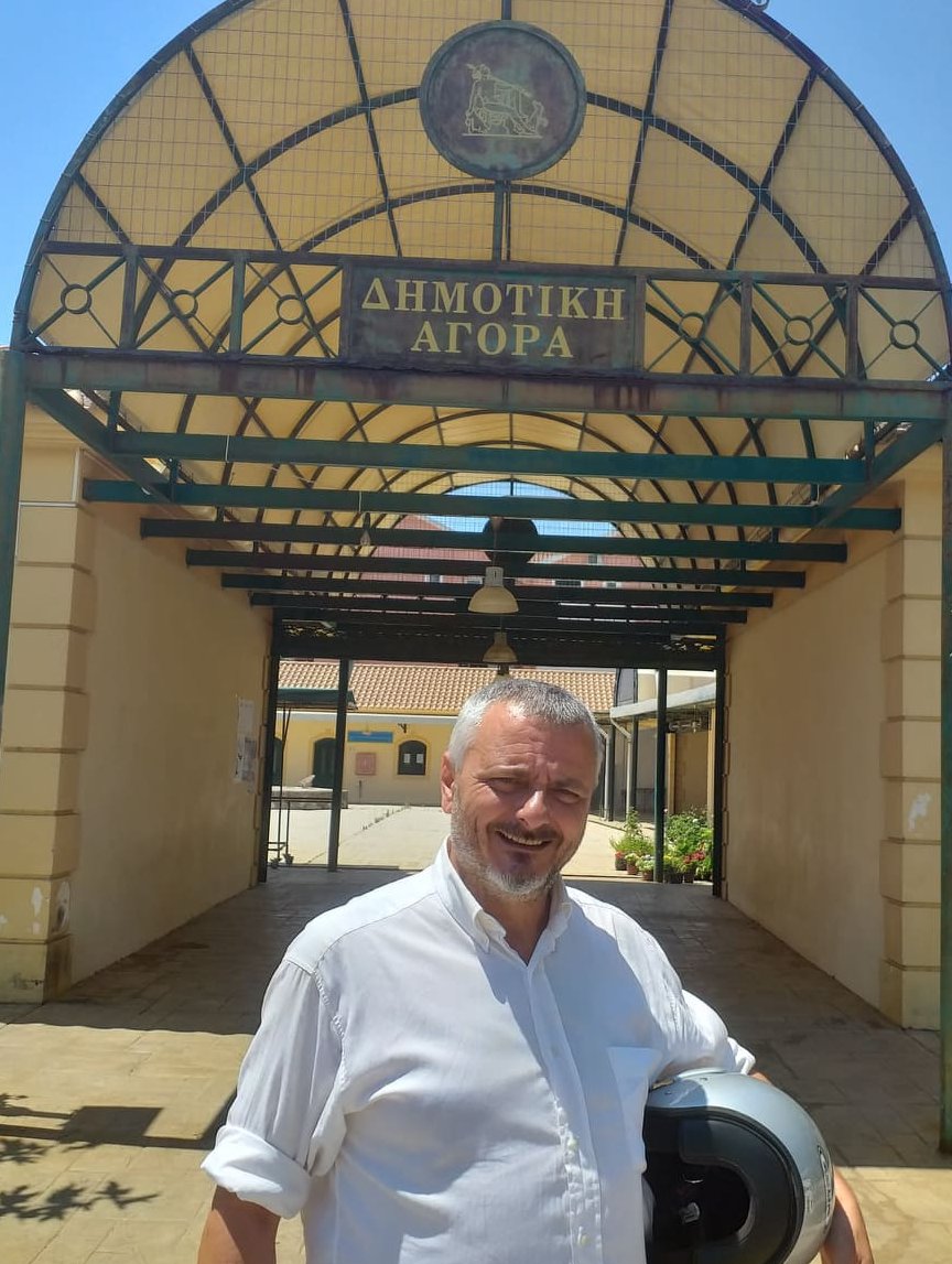 Προκλητικός ο Μπατιστάτος: «Δεν θελουμε έργα και γιατρούς, αλλά να κλείσει η δεξιά παρένθεση της διαπλοκής»