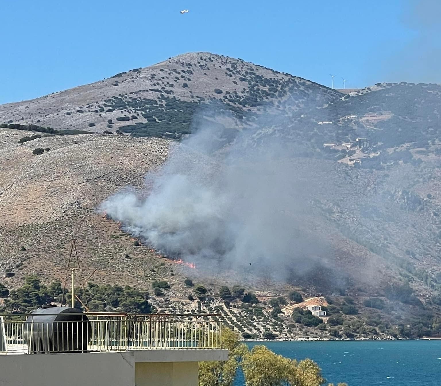Τώρα: Φωτιά στα Κουρουκλάτα Κεφαλονιάς