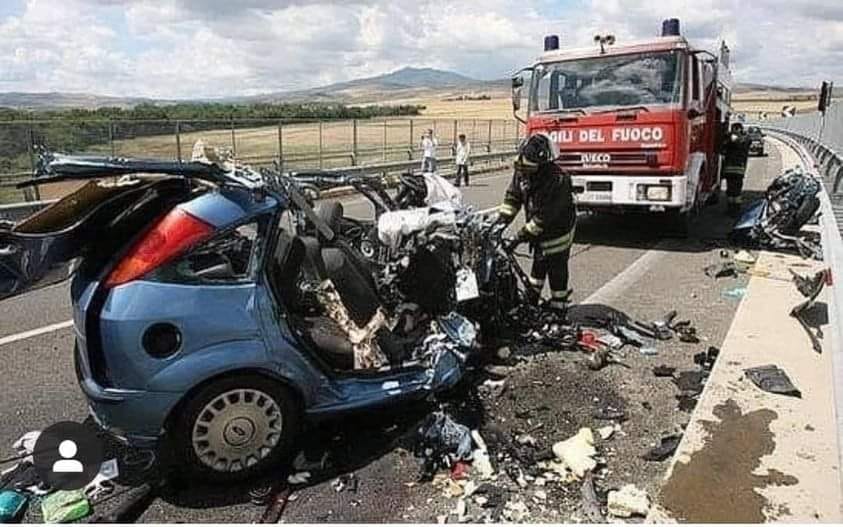 Αυτά τα λόγια γράφτηκαν από έναν δημοσιογράφο της Telecinco Informative που είδε ένα τροχαίο ατύχημα