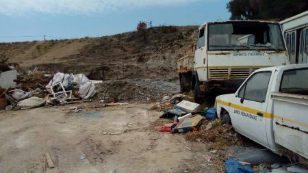 Εστία μόλυνσης και πρόκλησης πυρκαγιών για τους κατοίκους δύο χωριών