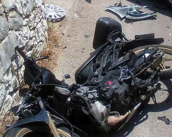 Σοβαρό τροχαίο στο δρόμο του Αγίου, στα Ομαλά, με τραυματισμό ενός 34χρονου και μιας 28χρονης