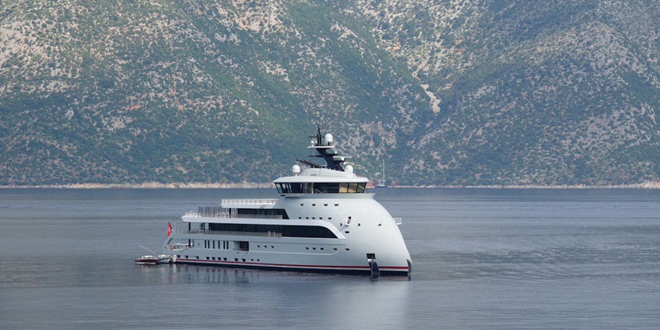 Στην Ιθάκη το ξεχωριστό γιοτ «Olivia O» των 200 εκατ. Ισραηλινού δισεκατομμυριούχου -Ποιος είναι ο Εγιάλ Οφέρ