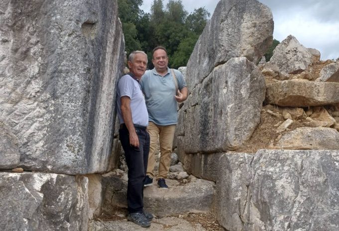 Αυτοψία για την αναστήλωση του κάστρου της Αρχαίας Σάμης [εικόνες]