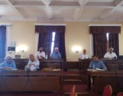 Άμεση η ανάγκη τροποποίησης του νομικού πλαισίου για τη ναυαγοσωστική κάλυψη των πολυσύχναστων παραλιών.