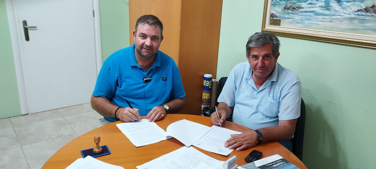 Για ακόμη ένα ακόμη σημαντικό έργο στο Δήμο Ληξουρίου υπογράφηκε σήμερα  η σύμβαση  με τον ανάδοχο.
