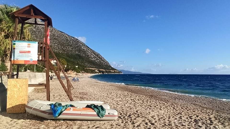 Θετικό παράδειγμα η Παραλία Αράγια του Πόρου Κεφαλονιάς για τους ναυαγοσώστες της στον ΣΚΑI [βίντεο]