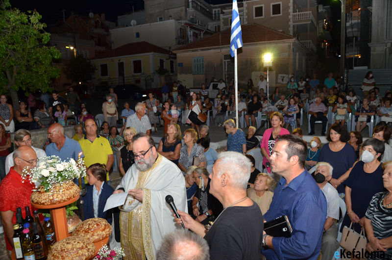 Το Αργοστόλι τίμησε και φέτος την Παναγία Ρακαντζή  Κατάνυξη στο μικρό εκκλησάκι [εικόνες +βίντεο]