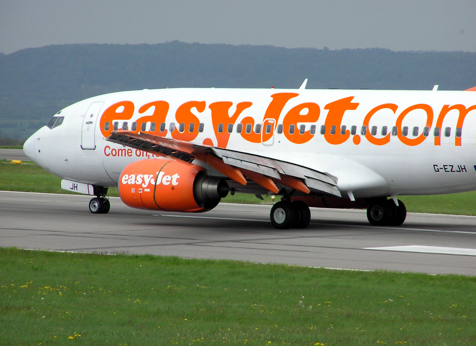Αεροπλάνο της EasyJet από το Λονδίνο για τη Ρόδο παραλίγο να συγκρουστεί με Drone