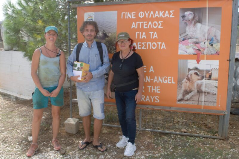 Αποδόθηκαν στο ARK τα πρώτα χρήματα από τις πωλήσεις του βιβλίου του Γιάννη Βαρούχα [βίντεο]