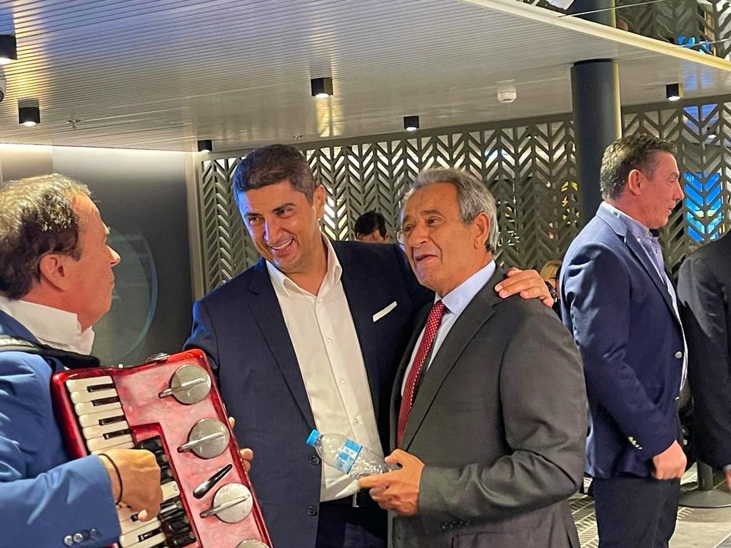 Παύλος Παπαδάτος: Καλά ταξίδια Σμύρνα Ντι Λεβάντε!