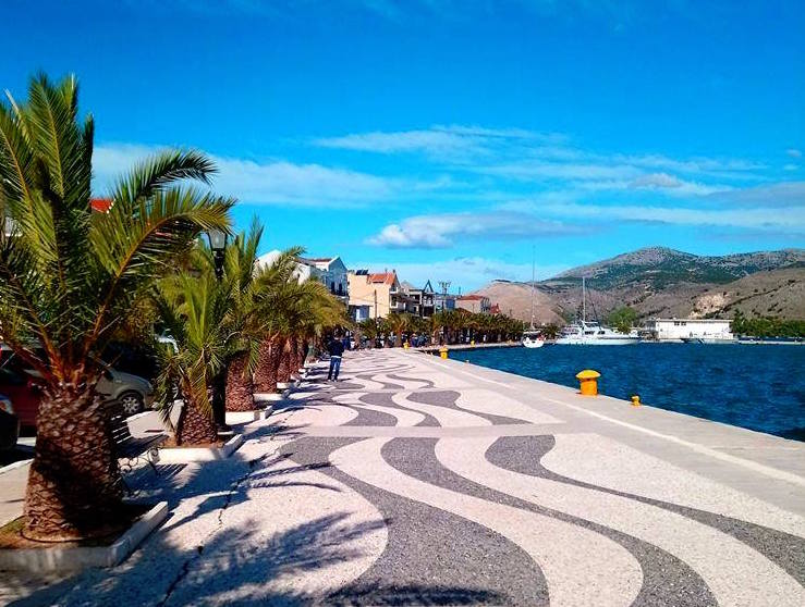 Σοβαρο τροχαίο τα ξημερώματα στην παραλιακή Αργοστολίου -Παρασύρθηκε 65χρονη από διερχόμενο αυτοκίνητο