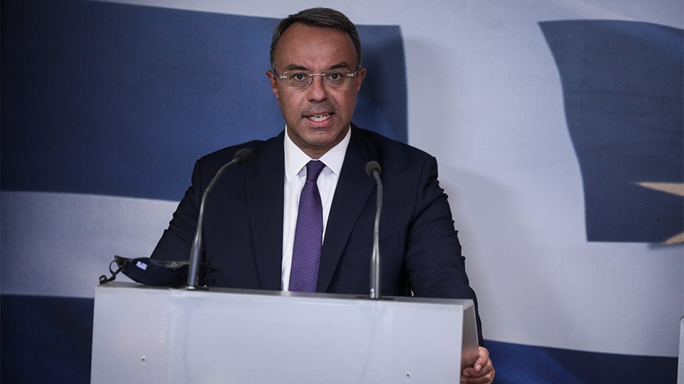 Σταϊκούρας: Δεν έχει τεθεί θέμα για Fuel Pass 3