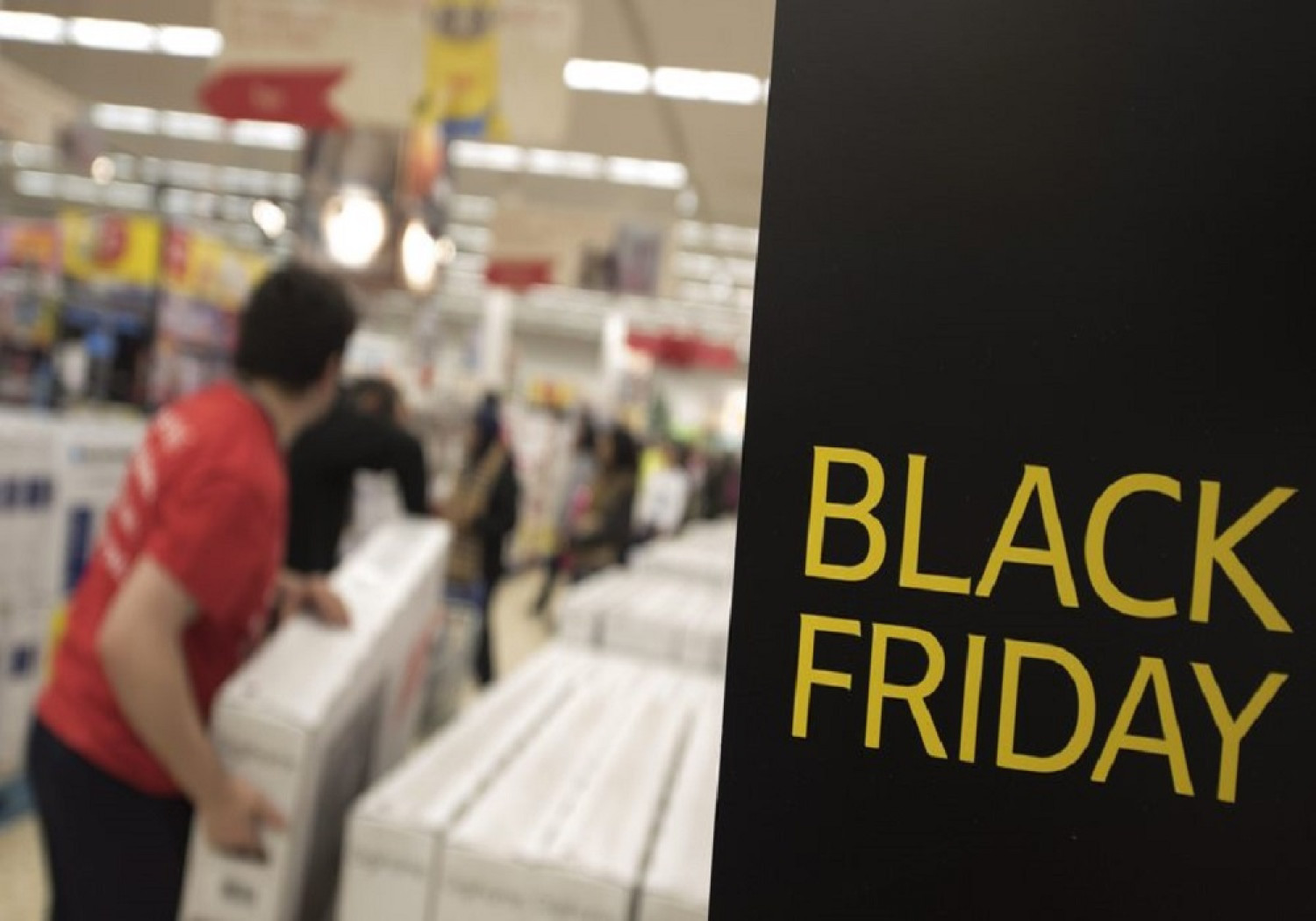 Black Friday: Πότε πέφτει και όλα όσα πρέπει να ξέρουν οι καταναλωτές