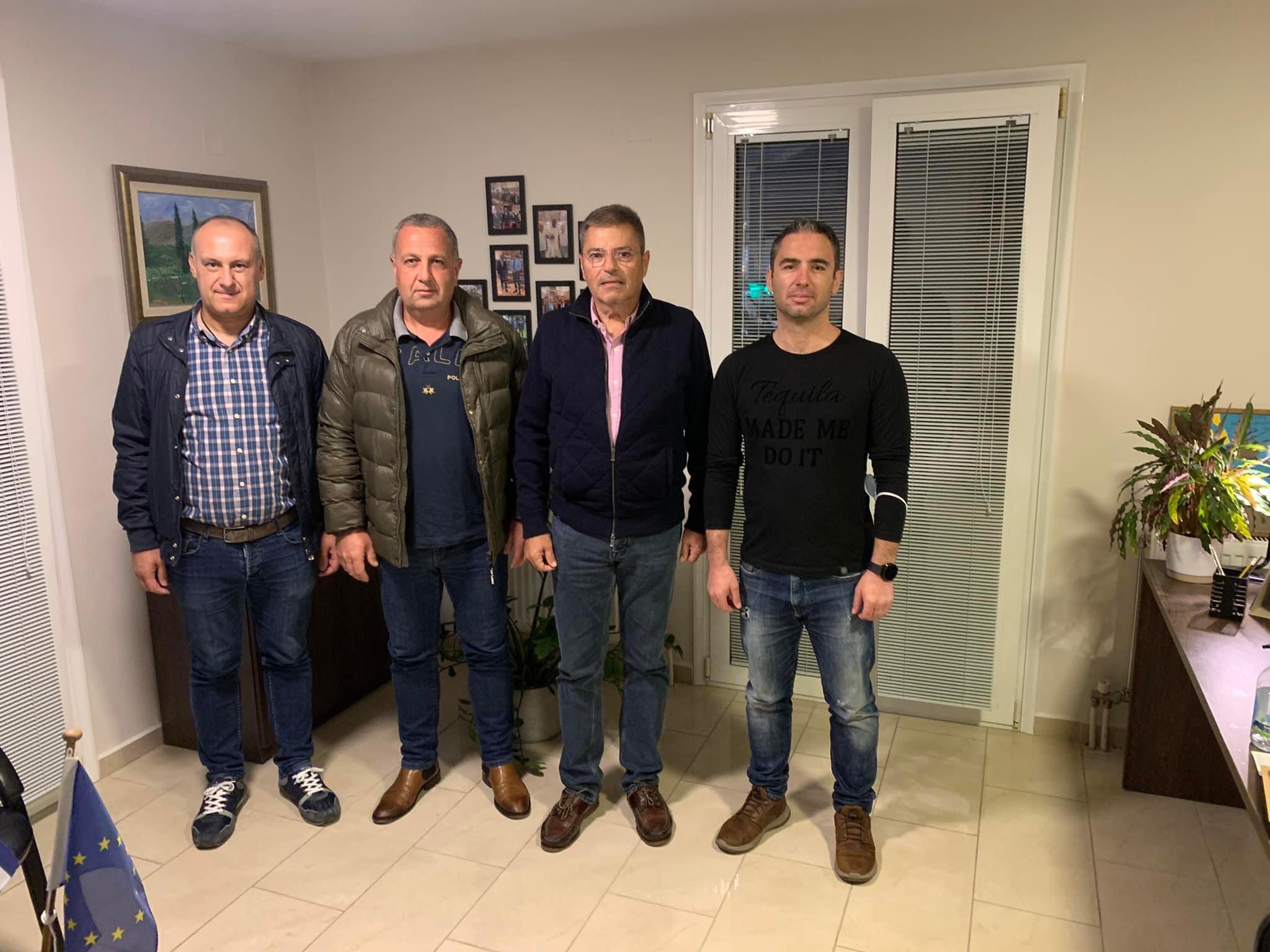 Κοντά στους αστυνομικούς μας ο βουλευτής Παναγής Καππάτος