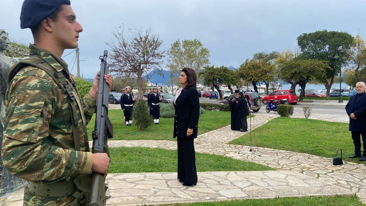 Ρόδη Κράτσα: Τιμάμε τις εθνικές επετείους μεγάλων γεγονότων [εικόνες]