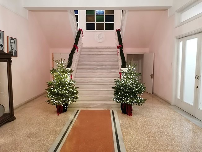 ΧΡΙΣΤΟΥΓΕΝΝΙΑΤΙΚΗ   ΣΥΝΑΥΛΙΑ της ΜΠΑΝΤΑΣ της ΦΙΛΑΡΜΟΝΙΚΗΣ ΣΧΟΛΗΣ ΚΕΦΑΛΛΗΝΙΑΣ