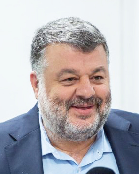 Εγινε κι αυτό! Ο Θέοφιλος εύχεται …καλή επιτυχία στον Γνήσιο!