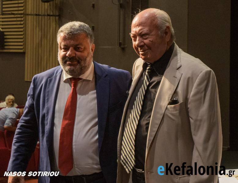 Η πρώτη αντίδραση Θεόφιλου στην ανακοίνωση της υποψηφιότητας Παρίση