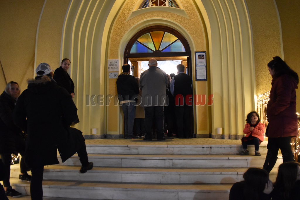Συναυλία της Γυναικείας Χορωδίας του Δήμου Αργοστολίου….