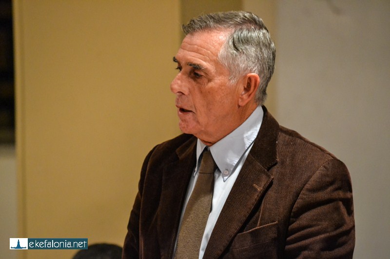 Βασίλης Ρουχωτάς: Ο δήμαρχος Ληξουρίου όταν δεν θέλει (ή δεν μπορεί) να ζυμώσει, έξι χρόνια κοσκινίζει