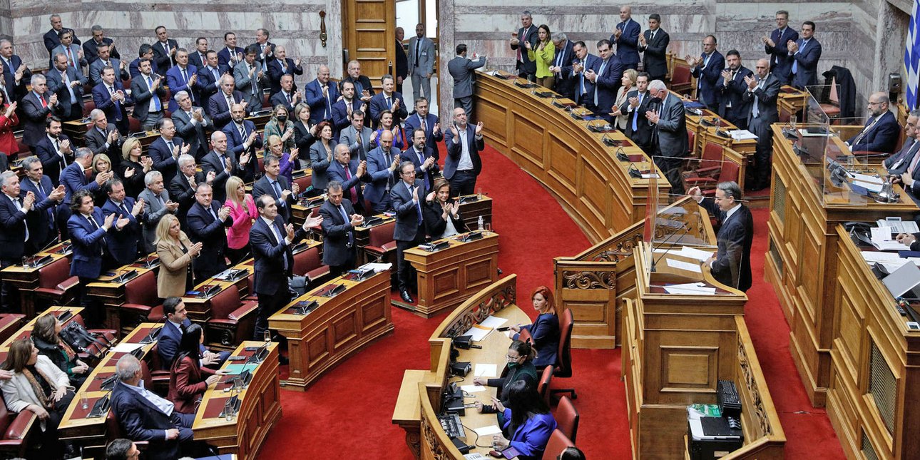 Πρόταση μομφής: Καταψηφίστηκε με 156 ψήφους έναντι 143