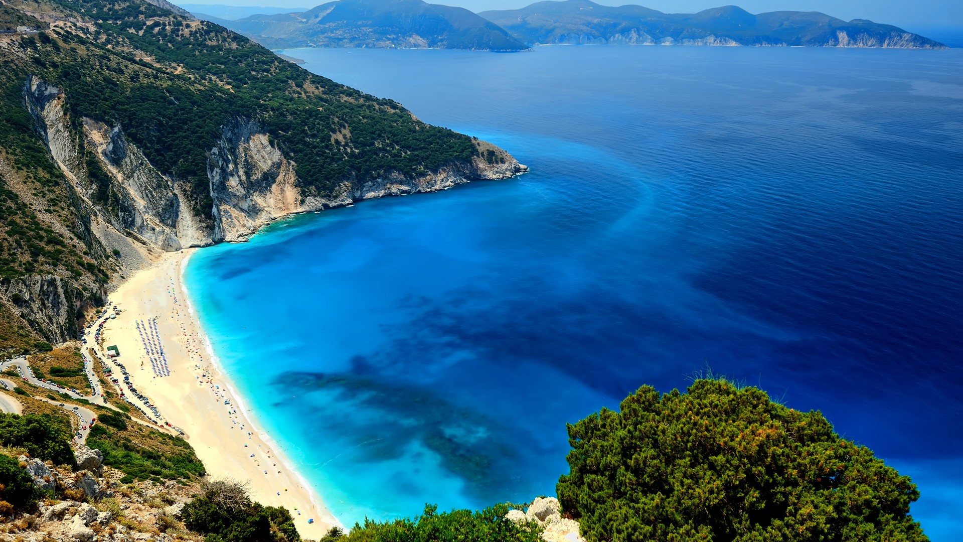 Τι σημαίνει να είσαι Κεφαλονίτης -Το νησί της τρέλας και των αντιθέσεων [εικόνες]