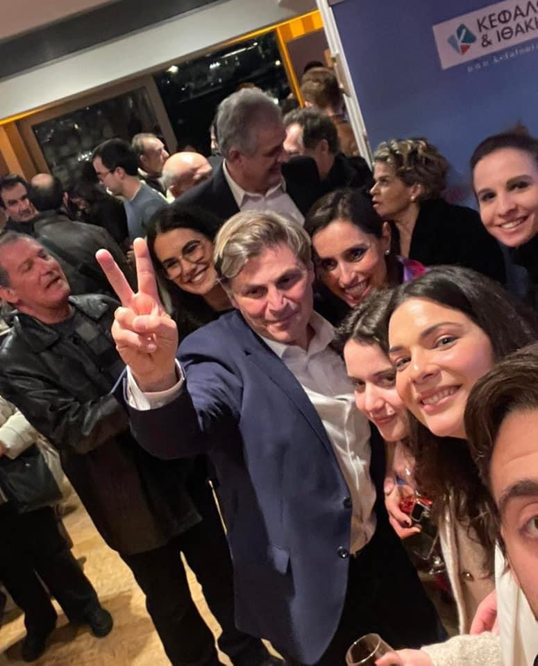Νικόλας Φαραντούρης: Συνάντηση με ετεροδημότες και νέους στην Αθήνα [εικόνες]