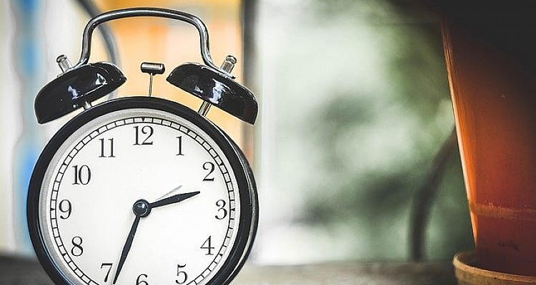 Αλλαγή ώρας 2023: Πότε θα πάμε τα ρολόγια μας μπροστά