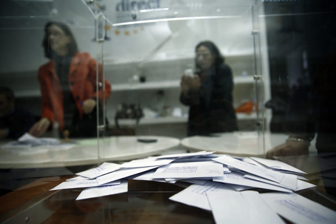 Εκλογές 2023: Πόσες ημέρες εκλογικής άδειας δικαιούνται οι ετεροδημότες