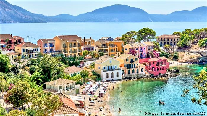 Η Κεφαλονιά καλύτερο ελληνικό νησί για τους Βρετανούς