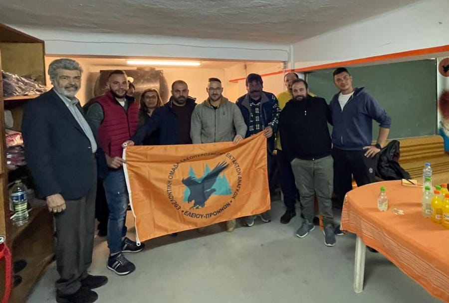 Ο Ναπολέων Μαραβέγιας με την Εθελοντική Ομάδα Δασοπυρόσβεσης και Έκτακτων Αναγκών Ελειού Πρόννων [εικόνα]
