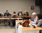 “Όχι στην ιδιωτικοποίηση του νερού – Το νερό είναι δημόσιο αγαθό”.