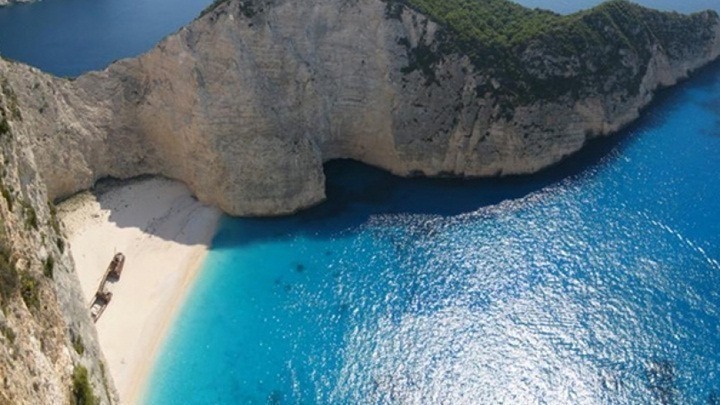 Πλήγμα στον Τουρισμο της Ζακύνθου !!!