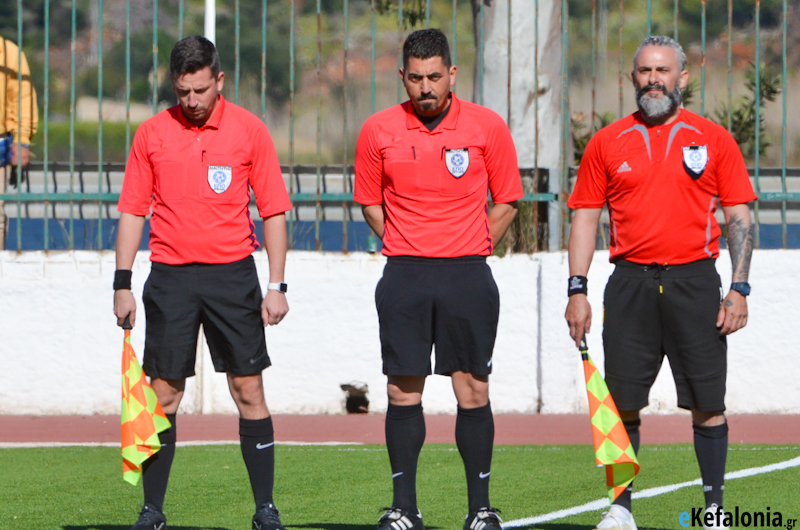 Τέμπη: Ενός λεπτού σιγή στα γήπεδα της Κεφαλονιάς [εικόνες]
