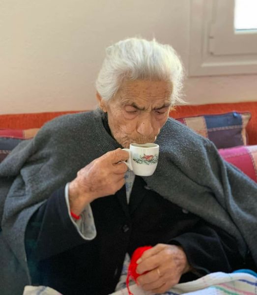 Θλίψη: Έφυγε για τη γειτονιά των αγγέλων η κυρά Μαρίκα