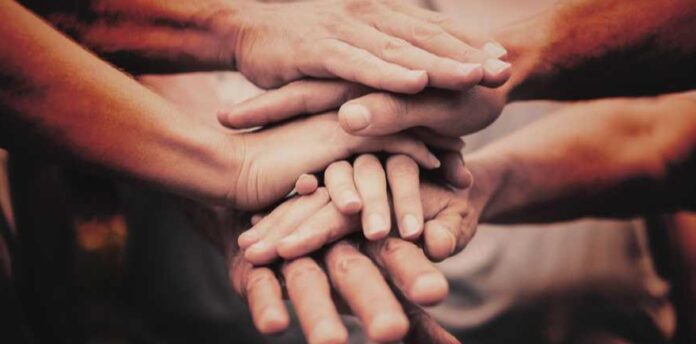 Απόψεις: Η αγωγή των γονέων, η αγωγή των νέων και της κοινωνίας