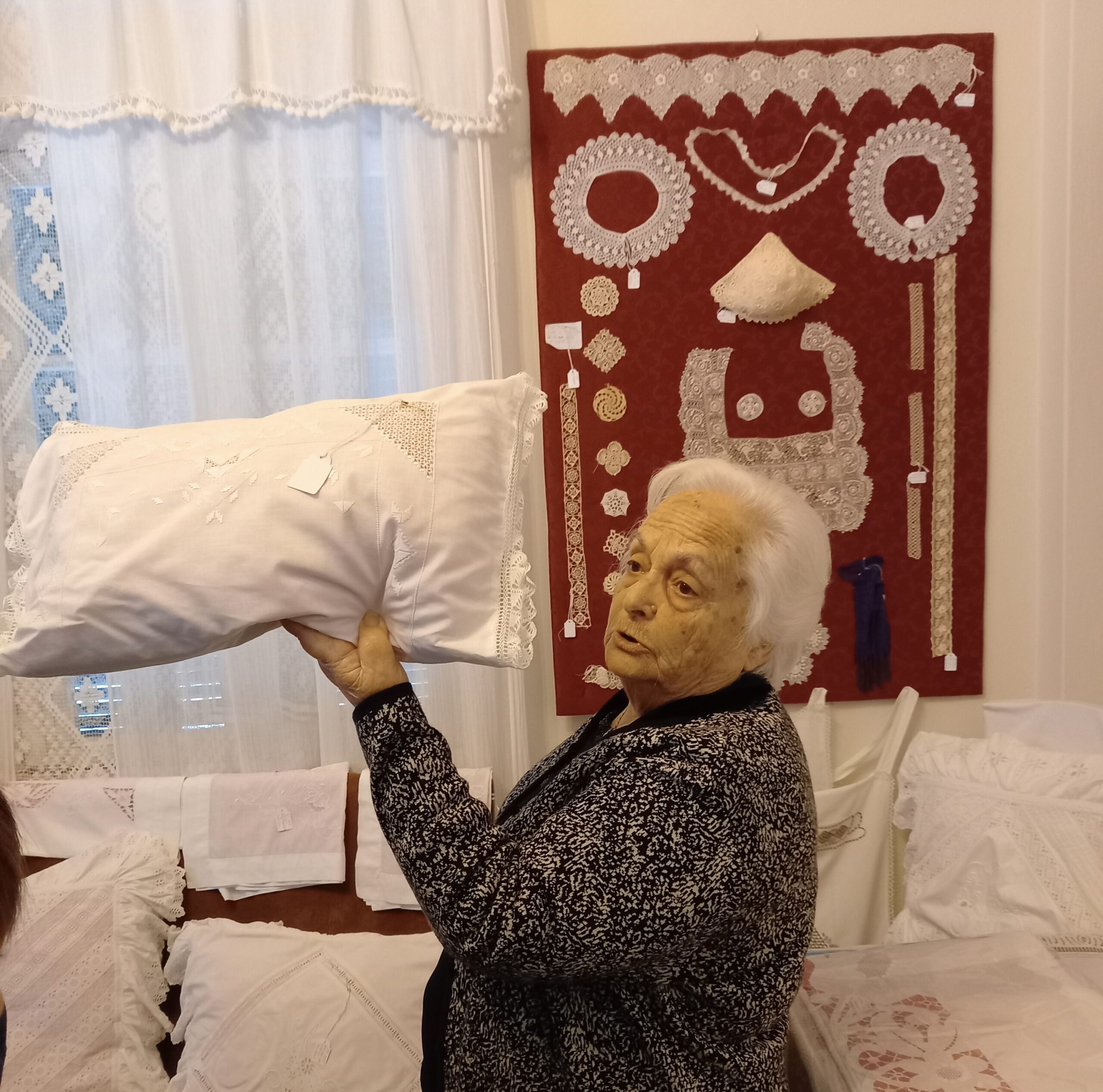 Χαροκόπειο Εργαστήριο Κεφαλονιάς: Ανακαλύπτοντας πτυχές της άυλης πολιτιστικής κληρονομιάς του τόπου μας [εικόνες]