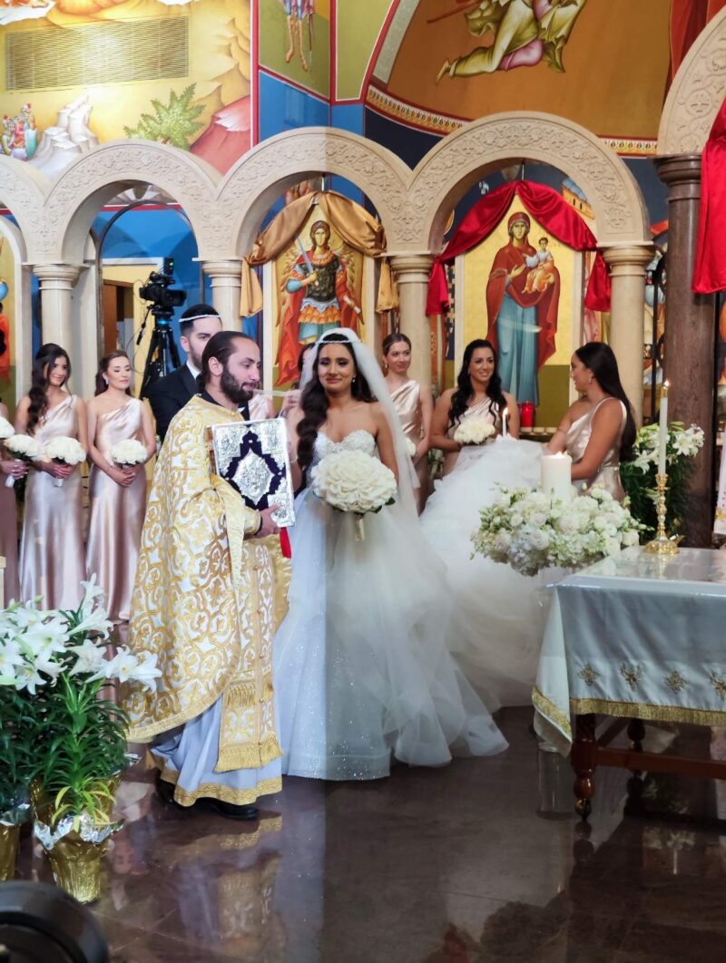 Ένας Κεφαλονίτικος παραμυθένιος γάμος στη Νέα Υόρκη –Ο Παναγιώτης και η Ελεάνα ενώθηκαν με ιερά δεσμά του γάμου [εικόνες +βίντεο]